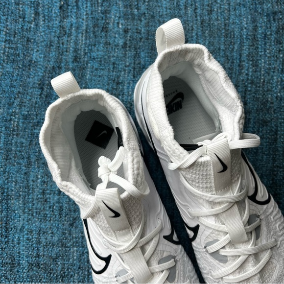 Nike Alpha Huarache NXT Baseball Cleats in White Black Wolf Gray - Picture 5 of 9